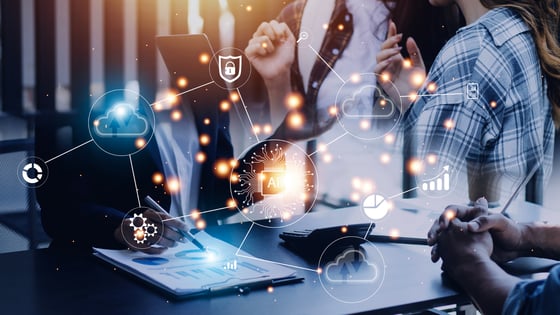 A transição de data-driven para AI-first exige infraestrutura, metodologia e cultura operacional